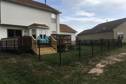 aluminum fence installation in Ohio