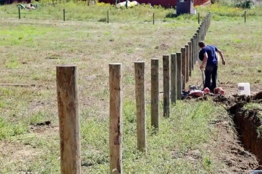 Wood Fence Posts | Scheiderer Fencing